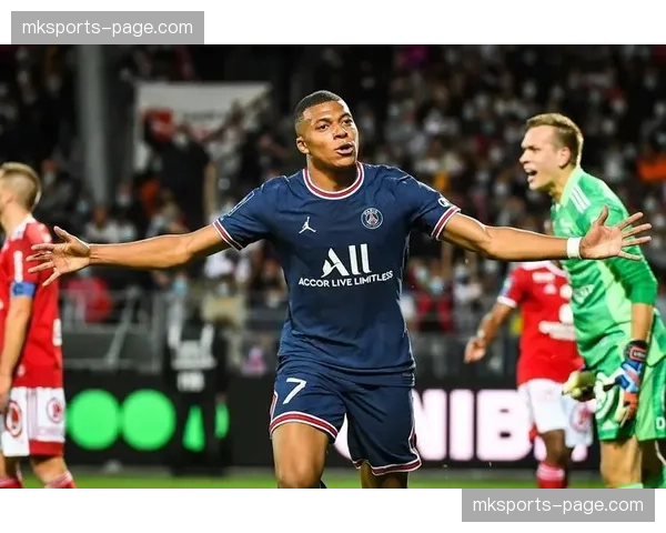 巴黎圣日耳曼3-1战胜里尔，联赛豪取八连胜领跑积分榜